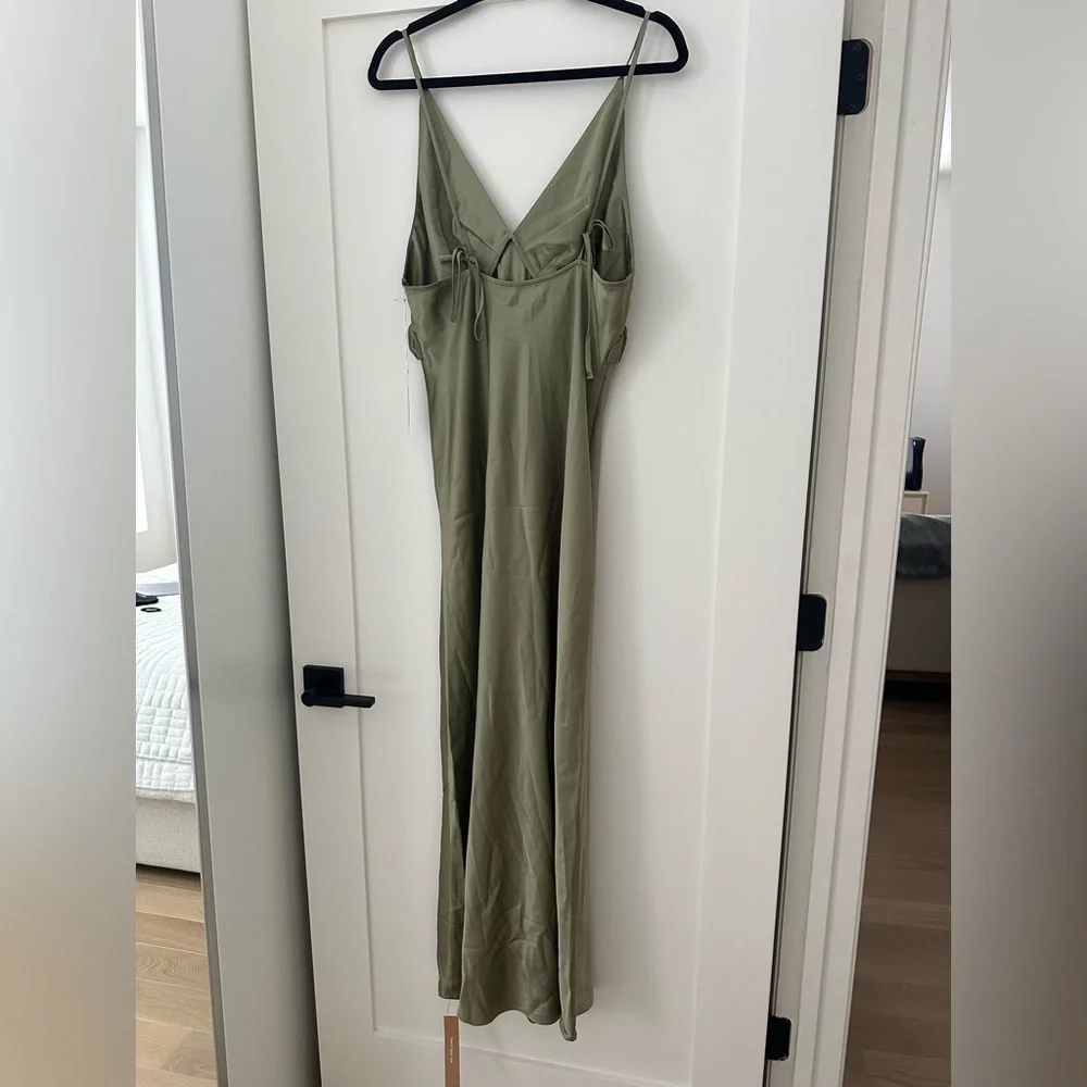 Reformation Madrigal Satin Dress in Artichoke - Picture 5 of 7